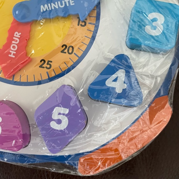 Penguin Clock Educational Toy - Picture 4 of 6